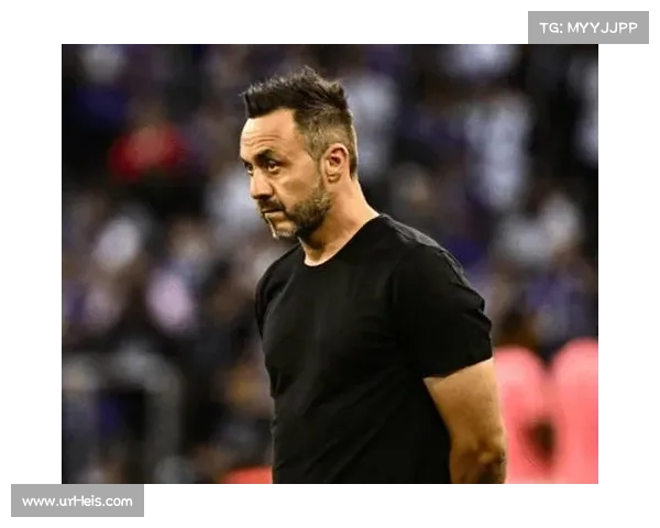 小维阿公开支持主帅德泽尔比，称球队重建需时间与耐心