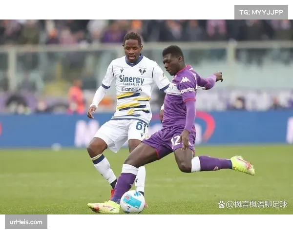 消息:维罗纳2-2战平佛罗伦萨,比赛因两次长时间VAR审核导致转播时段严重超时